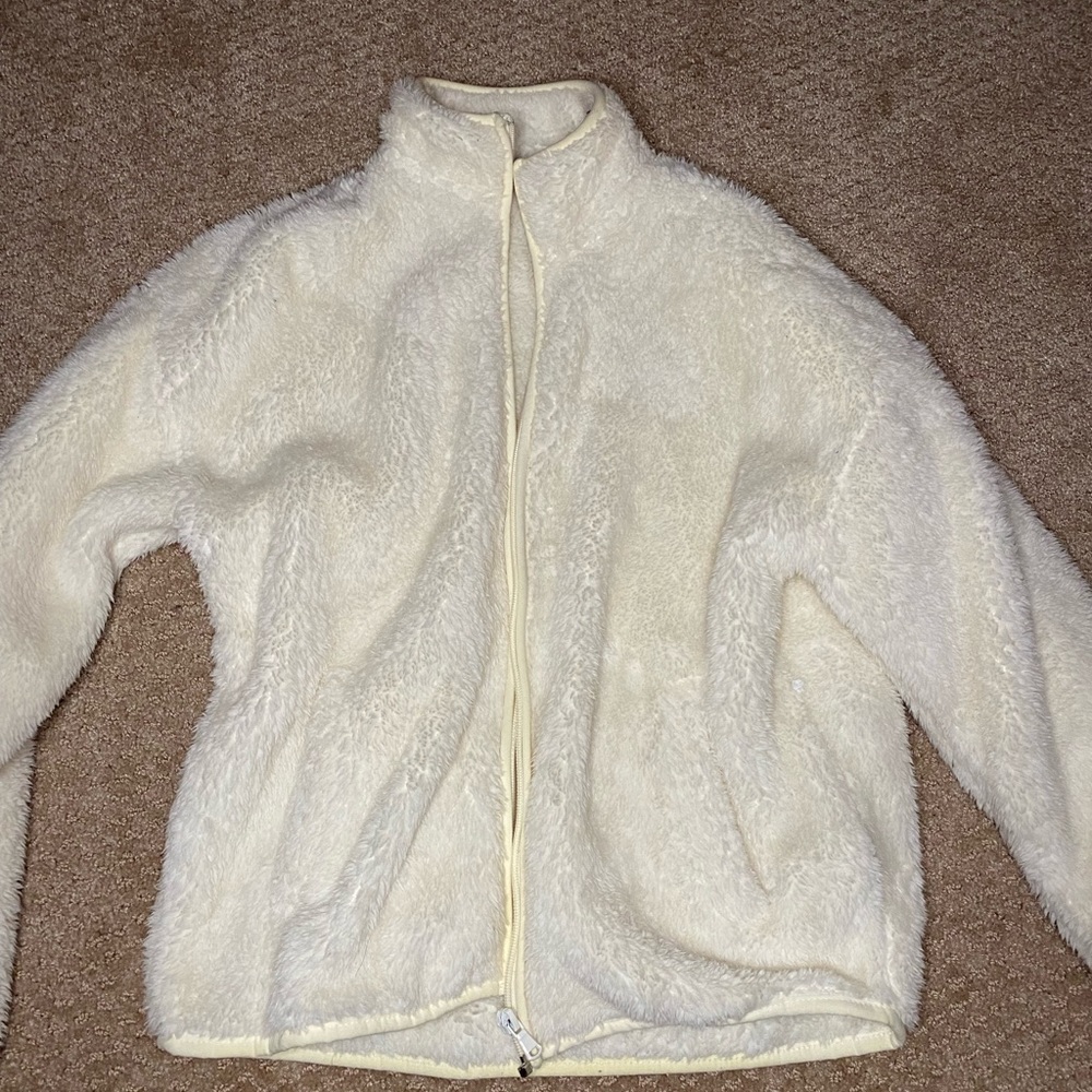 White/Cream Sherpa zip-up